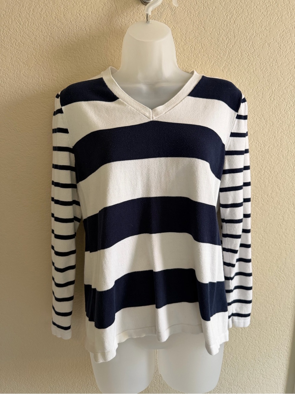 Tommy Hilfiger Navy and White Striped Sweater
